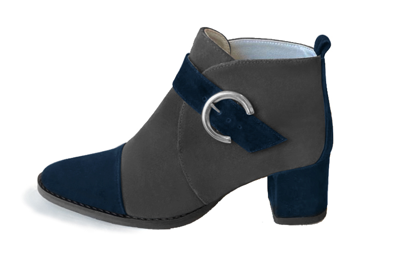 Navy blue and dark grey women's ankle boots with buckles at the front. Round toe. Medium block heels. Profile view - Florence KOOIJMAN